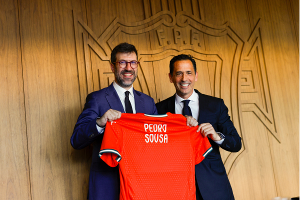 Presidente da AF Braga visita Cidade do Futebol